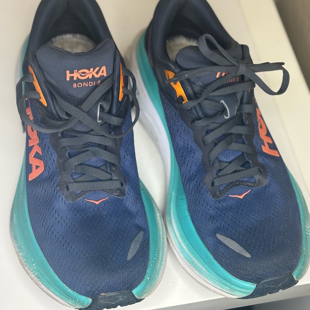 Hoka Bondi 8 Road Running women's 9.5 No Insoles - Picture 2 of 7